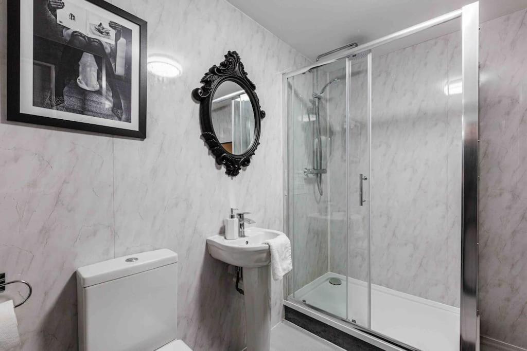 ליברפול Vip City Centre Apartment With Secure Free Parking מראה חיצוני תמונה